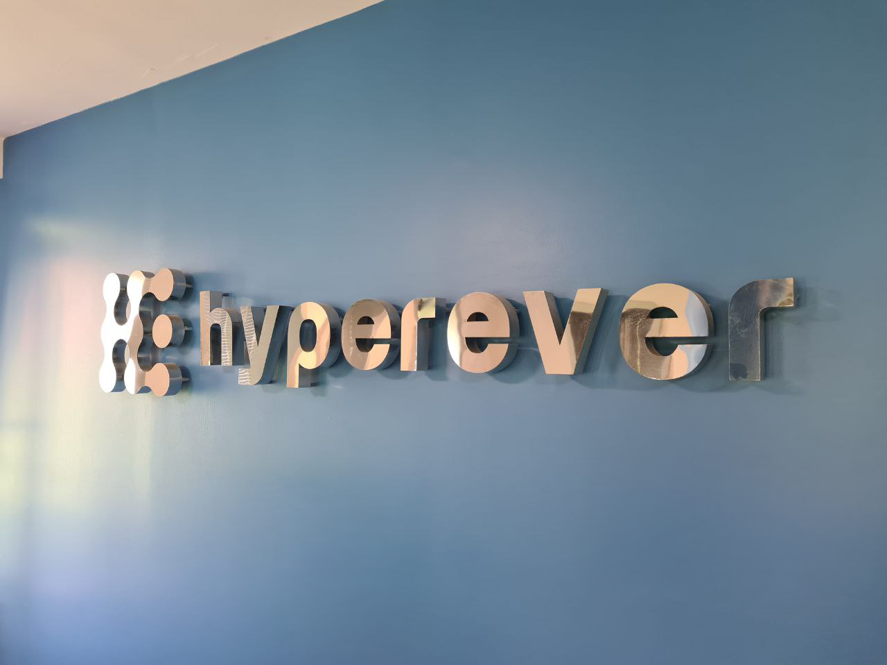 Hyperever Company